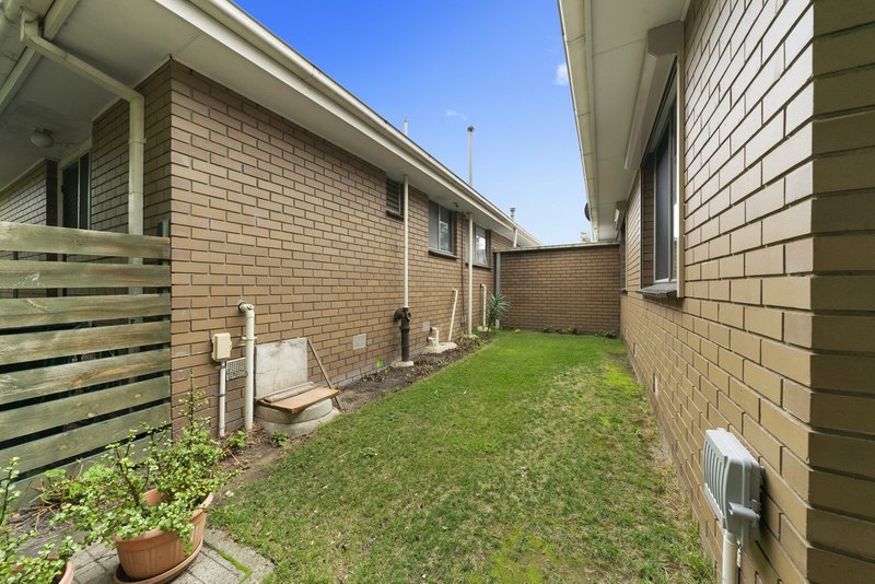 Photo - 3/64-66 Callander Road, Noble Park VIC 3174 - Image 8