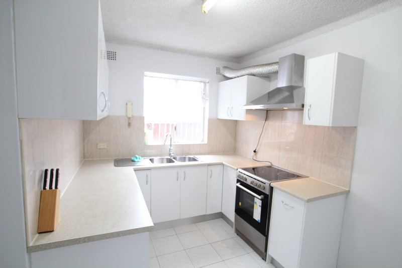Photo - 3/64 Broomfield St , Cabramatta NSW 2166 - Image 1