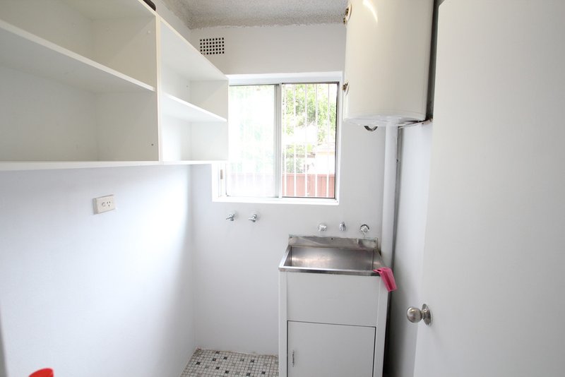 Photo - 3/64 Broomfield St , Cabramatta NSW 2166 - Image 4