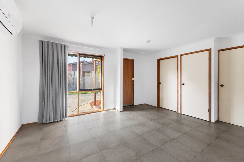 Photo - 3/64 Edward Street, Macleod VIC 3085 - Image 3