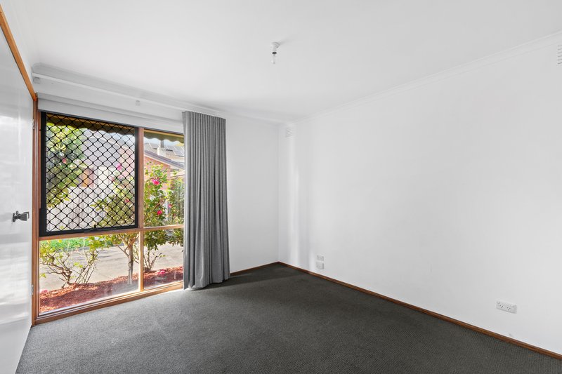 Photo - 3/64 Edward Street, Macleod VIC 3085 - Image 5