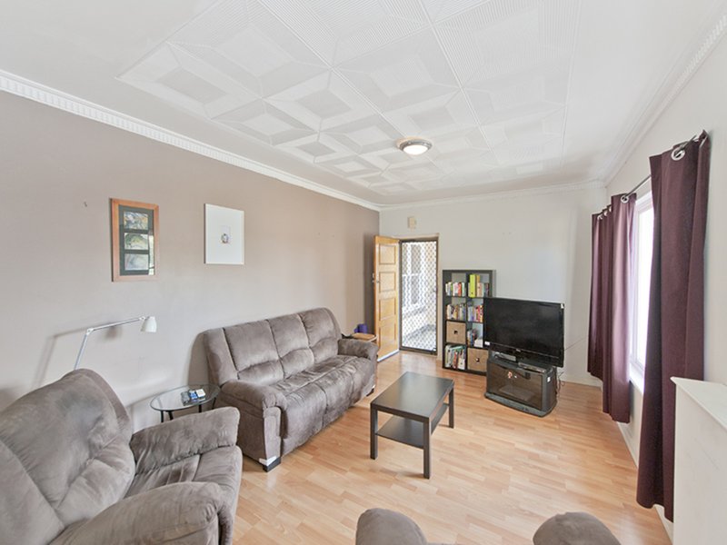 Photo - 3/64 Henley Beach Road, Henley Beach SA 5022 - Image 7