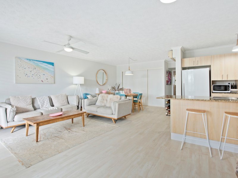 Photo - 36/4 Park Avenue, Burleigh Heads QLD 4220 - Image 14