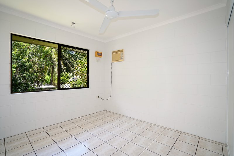 Photo - 3/64 Pease Street, Manoora QLD 4870 - Image 6