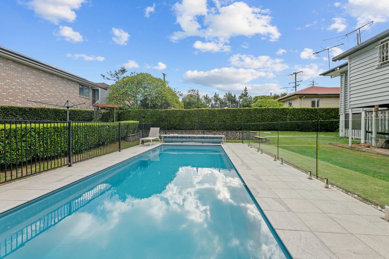 Photo - 364 Robinson Road, Geebung QLD 4034 - Image 1