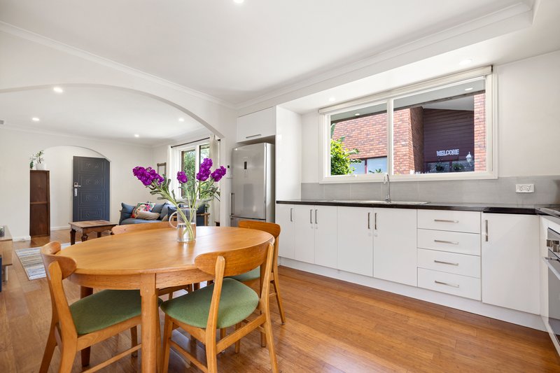 Photo - 3/646 Centre Road, Bentleigh East VIC 3165 - Image 5