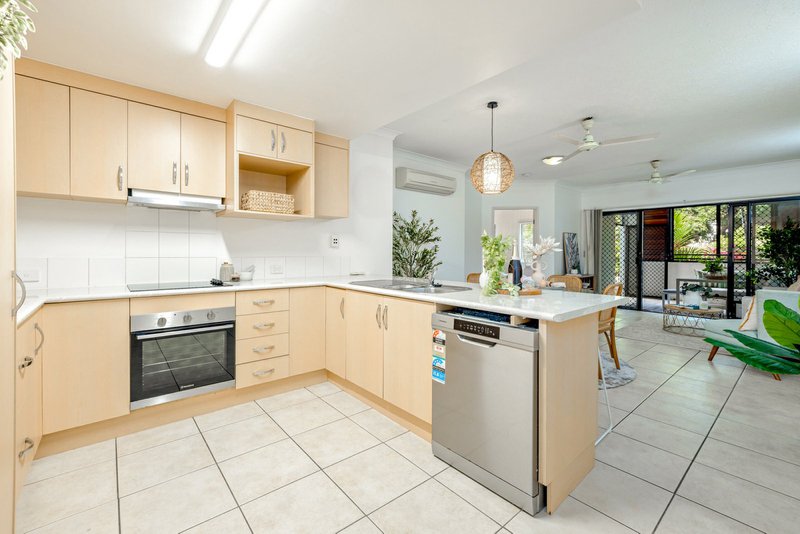 Photo - 3/65-69 Grove Street, Parramatta Park QLD 4870 - Image 5