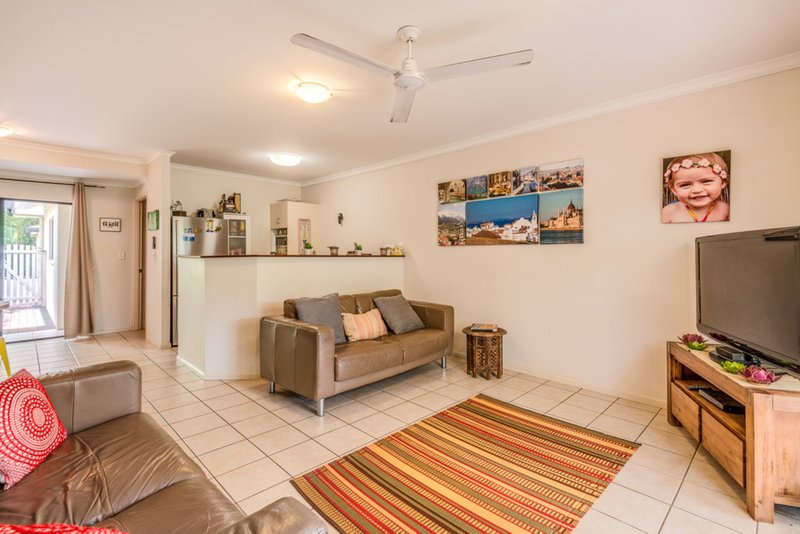 Photo - 3/65 Cedar Road, Palm Cove QLD 4879 - Image 4