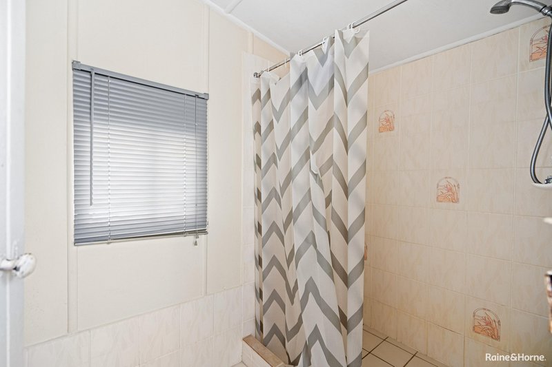 Photo - 365 Esplanade , Scarness QLD 4655 - Image 10