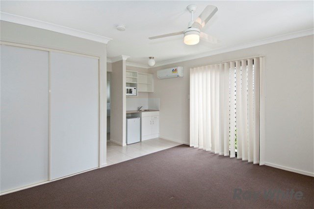 Photo - 3/65 Rosella Street, Loganlea QLD 4131 - Image 7