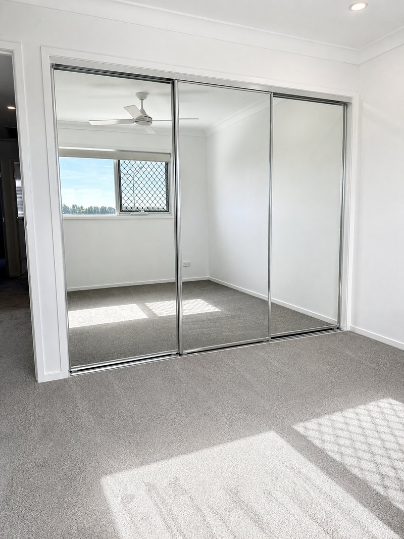 Photo - 36/5 Royal Street, Kallangur QLD 4503 - Image 11