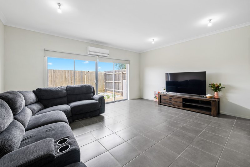 Photo - 36/5 Thomas Carr Drive, Tarneit VIC 3029 - Image 2