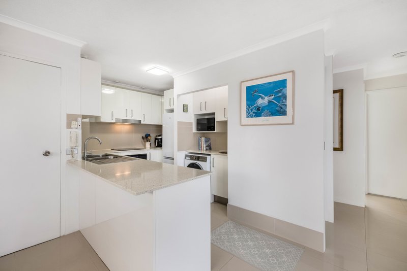 Photo - 3/66 Lower Gay Terrace, Caloundra QLD 4551 - Image 5