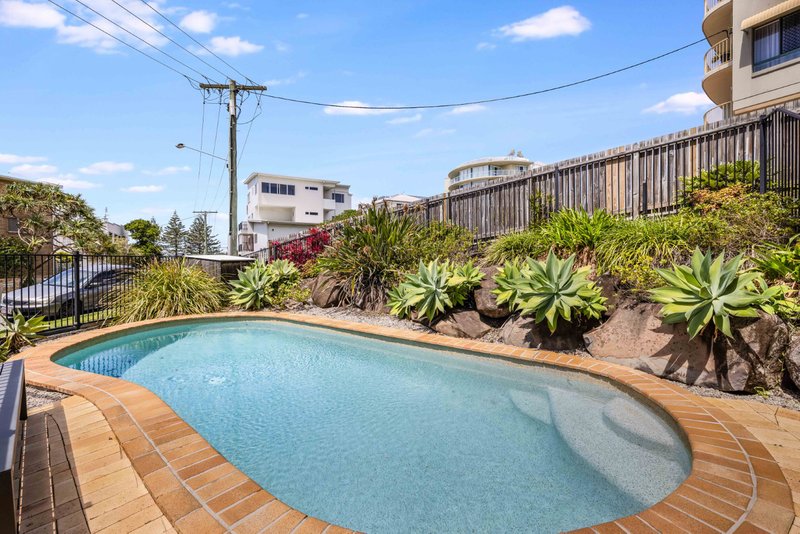 Photo - 3/66 Lower Gay Terrace, Caloundra QLD 4551 - Image 14