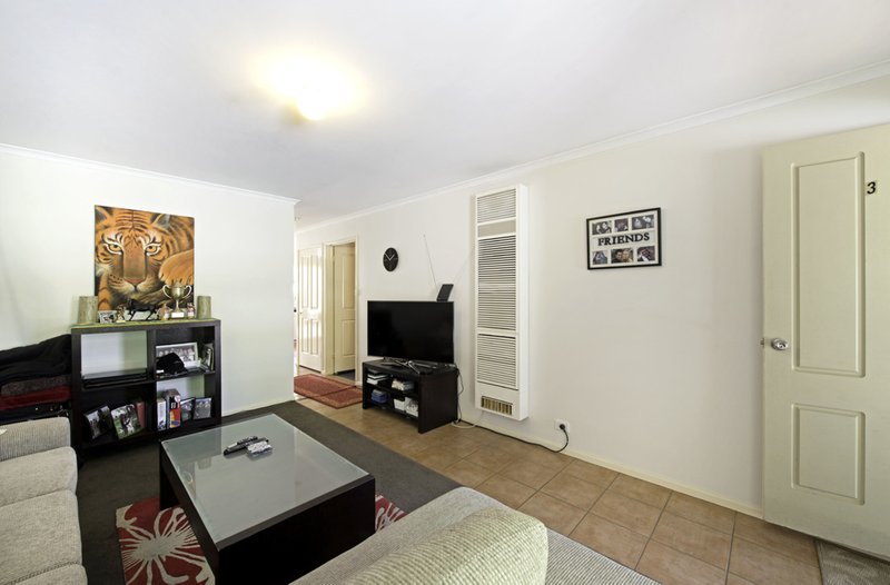 Photo - 3/66 Paul Coe Crescent, Ngunnawal ACT 2913 - Image 6