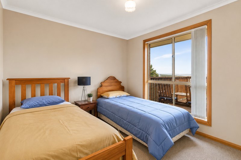 Photo - 3/66 West Goderich Street, Deloraine TAS 7304 - Image 9