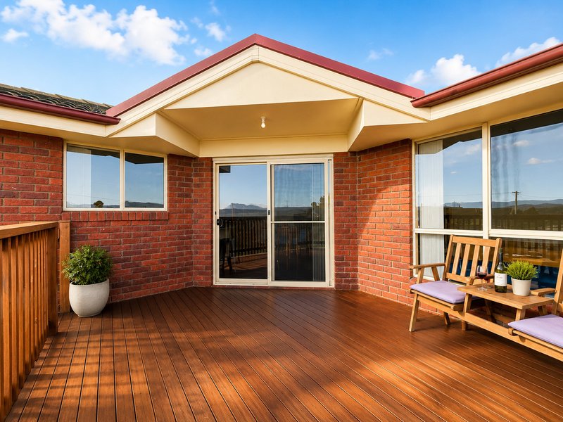 Photo - 3/66 West Goderich Street, Deloraine TAS 7304 - Image 15