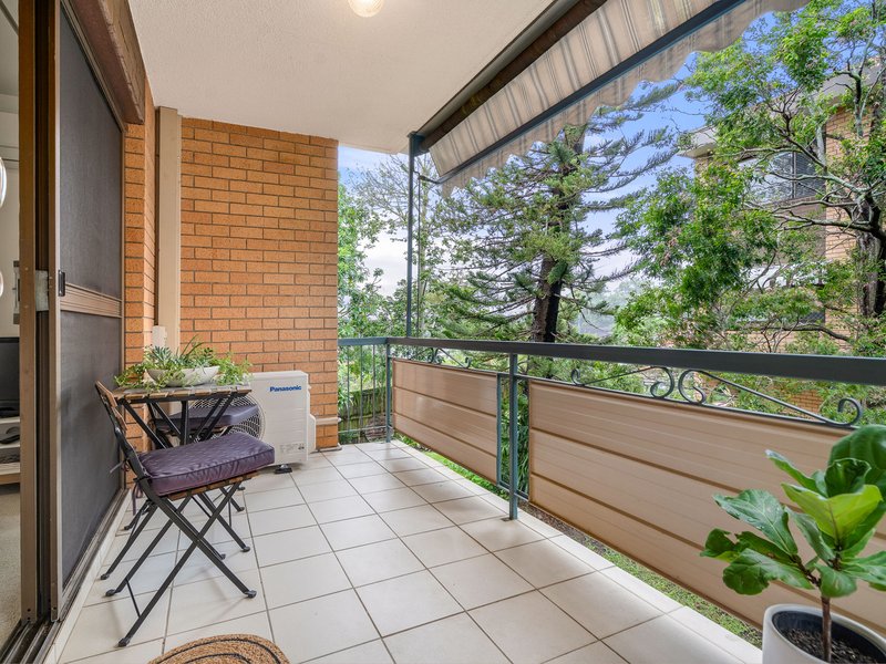 Photo - 3/66 York Street, Coorparoo QLD 4151 - Image 2