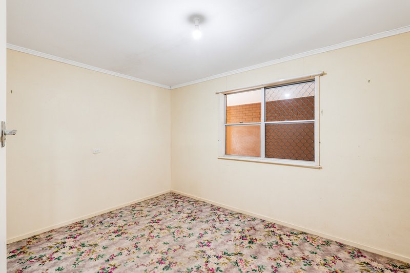 Photo - 367-369 West Street, Harristown QLD 4350 - Image 8