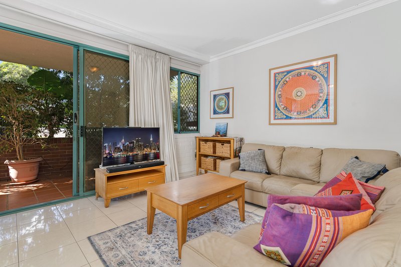 Photo - 3/67 Oxlade Drive, New Farm QLD 4005 - Image 3