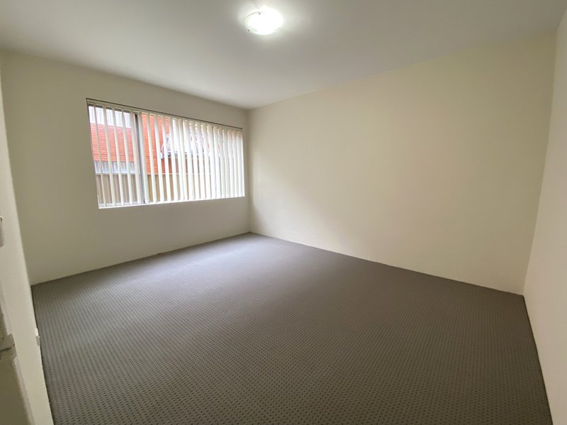 Photo - 3/67 Warren Road, Marrickville NSW 2204 - Image 4
