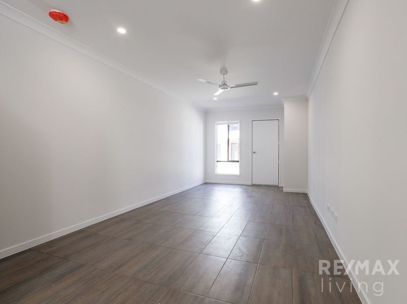 Photo - 36/71 Amy Street, Morayfield QLD 4506 - Image 4