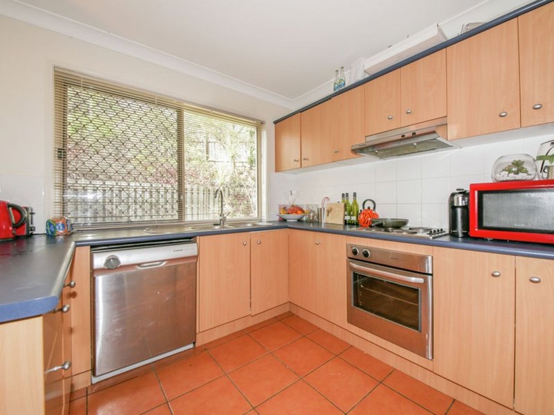 Photo - 36/74 Universal Street, Pacific Pines QLD 4211 - Image 2