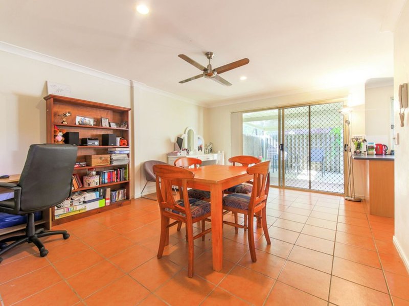 Photo - 36/74 Universal Street, Pacific Pines QLD 4211 - Image 6