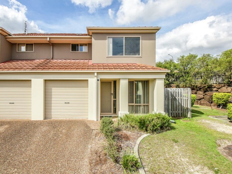 Photo - 36/74 Universal Street, Pacific Pines QLD 4211 - Image 15