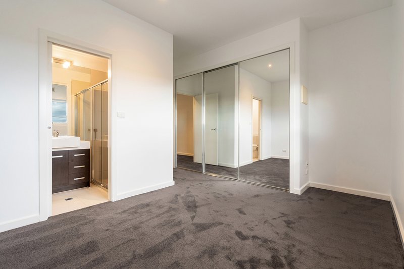 Photo - 36/777 Bell Street, Preston VIC 3072 - Image 4