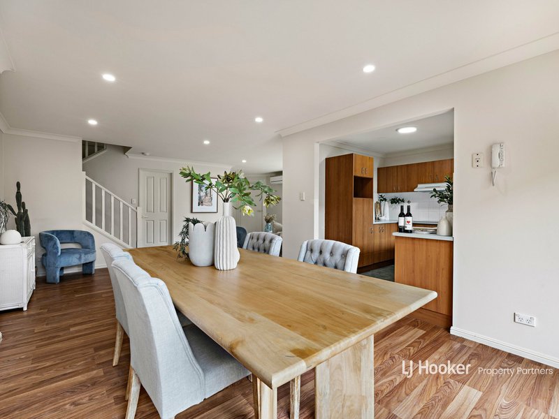 Photo - 36/8 Luke Close, Sunnybank Hills QLD 4109 - Image 4