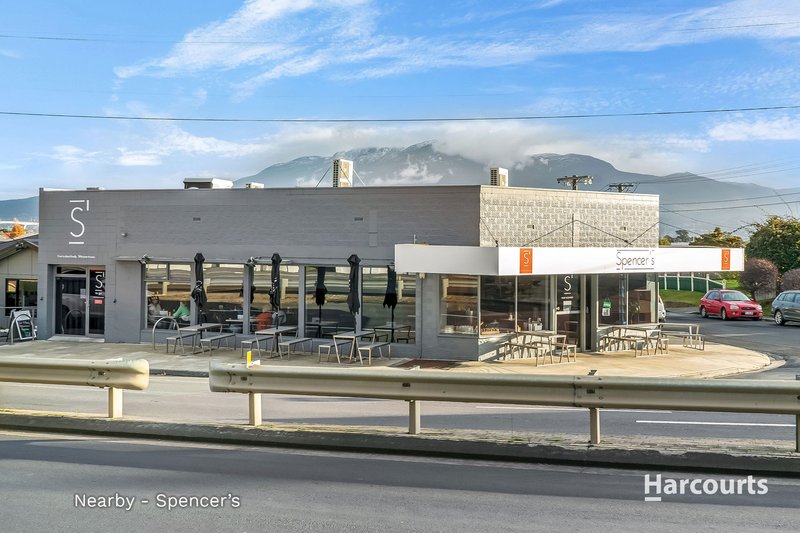 Photo - 3/68 Malunna Road, Lindisfarne TAS 7015 - Image 16