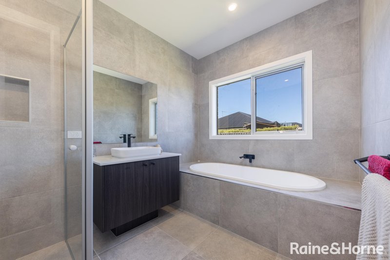 Photo - 368 Mcgeorge Road, Gisborne VIC 3437 - Image 11