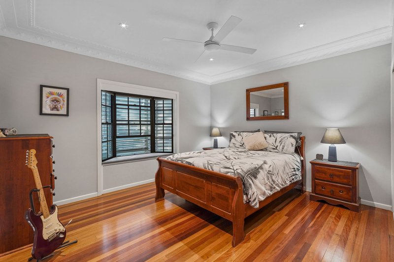 Photo - 368 Tufnell Road, Banyo QLD 4014 - Image 10