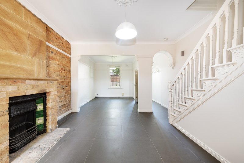 Photo - 368 Wilson Street, Darlington NSW 2008 - Image 2