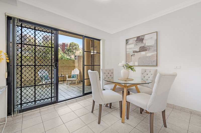 Photo - 3/68 Woniora Road, Hurstville NSW 2220 - Image 5