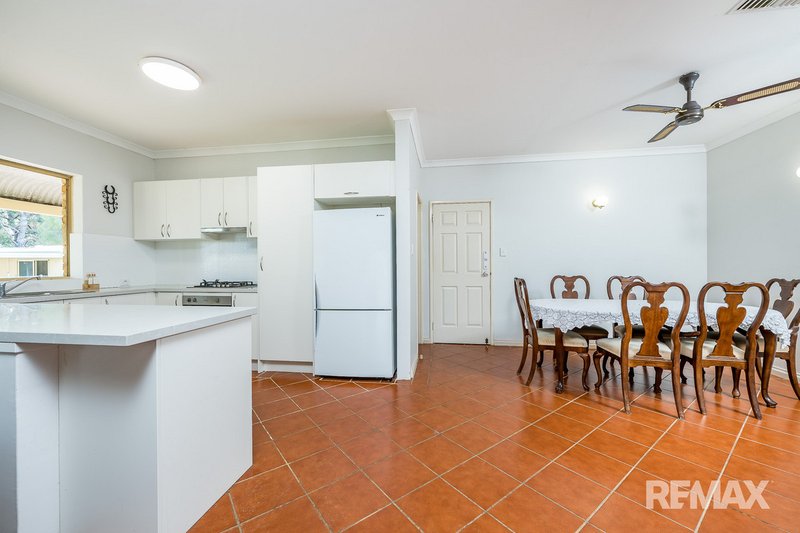 Photo - 369 King Drive, Woodridge WA 6041 - Image 11