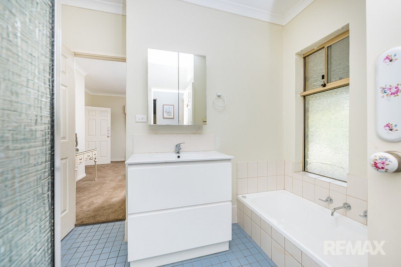 Photo - 369 King Drive, Woodridge WA 6041 - Image 19