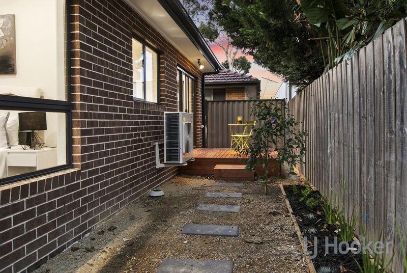 Photo - 3/69 Saltley Street, South Kingsville VIC 3015 - Image 11