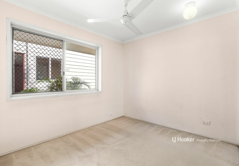 Photo - 3/69 Stones Road, Sunnybank Hills QLD 4109 - Image 9