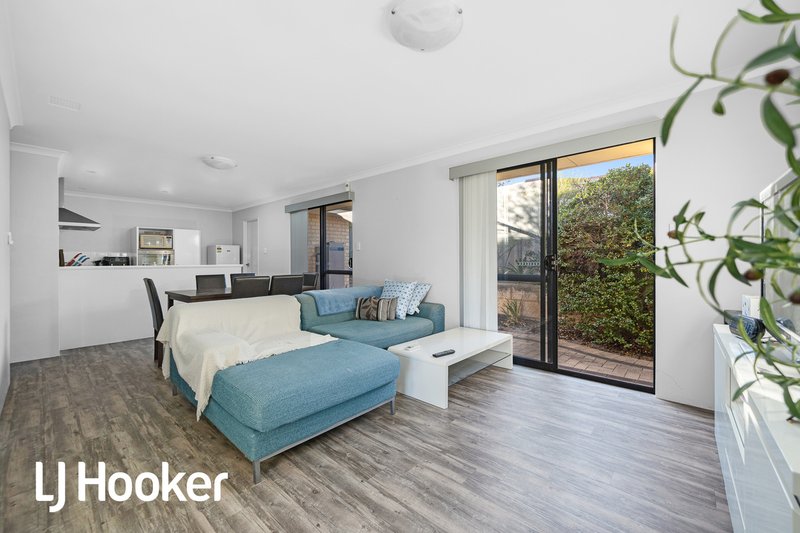 Photo - 3/69 Upton Street, St James WA 6102 - Image 5