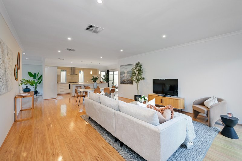 Photo - 36a Balga Avenue, Balga WA 6061 - Image 10