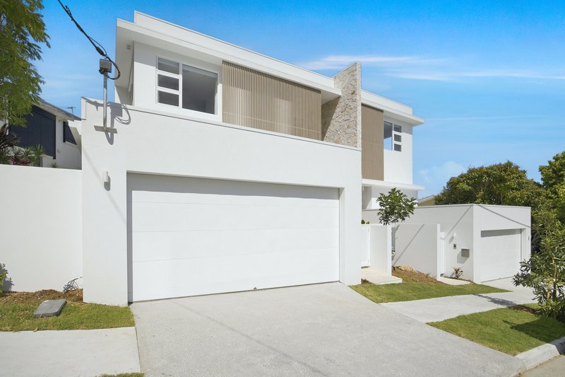 Photo - 36A Brakes Crescent, Miami QLD 4220 - Image 1