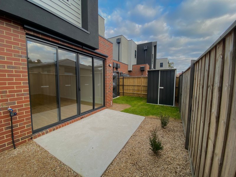 Photo - 3/6A Carnaby Road, Epping VIC 3076 - Image 13