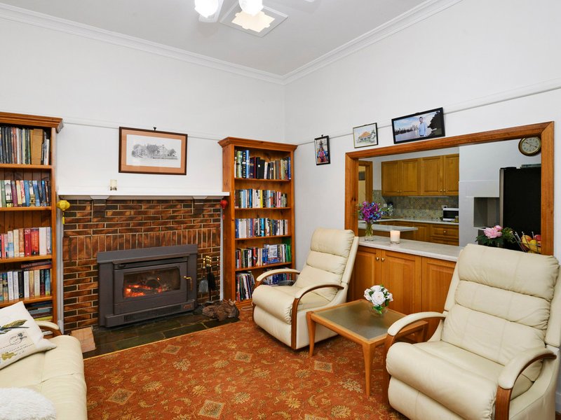 Photo - 36a Cecil Street, Benalla VIC 3672 - Image 3