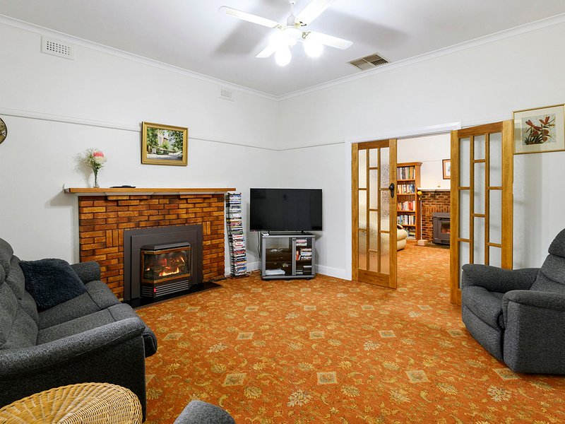 Photo - 36a Cecil Street, Benalla VIC 3672 - Image 4