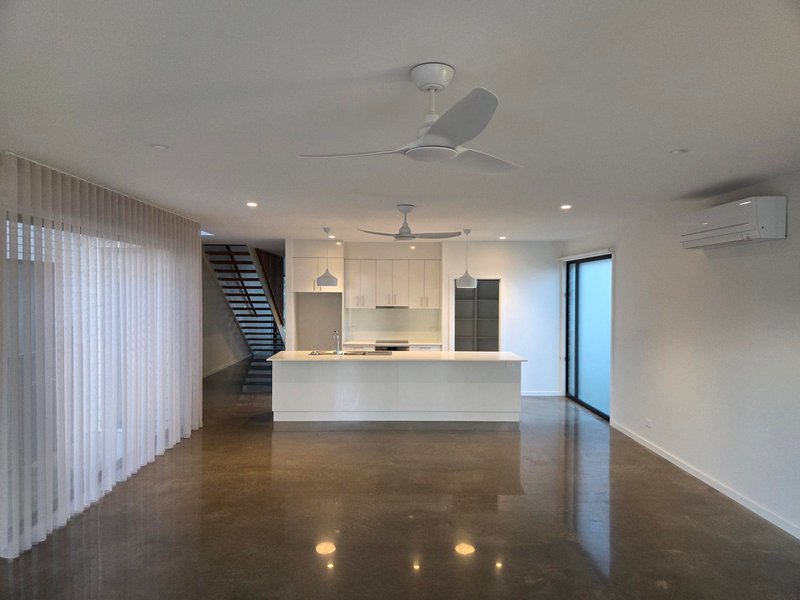Photo - 36A Heath Street, Broulee NSW 2537 - Image 2