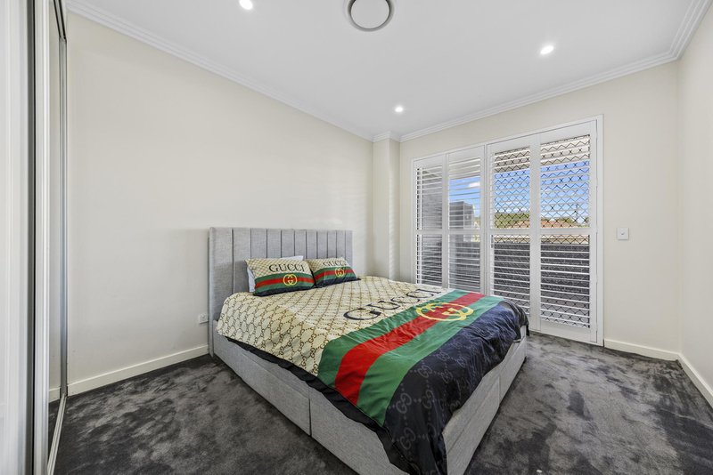 Photo - 36a Jean Street, Greenacre NSW 2190 - Image 13