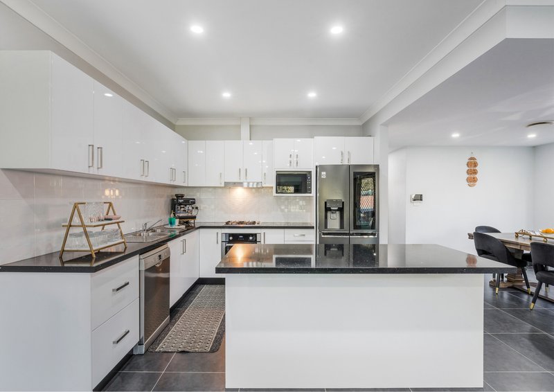 Photo - 36A Jedda Road, Lurnea NSW 2170 - Image 10