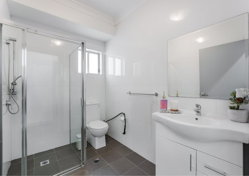 Photo - 36A Jedda Road, Lurnea NSW 2170 - Image 17